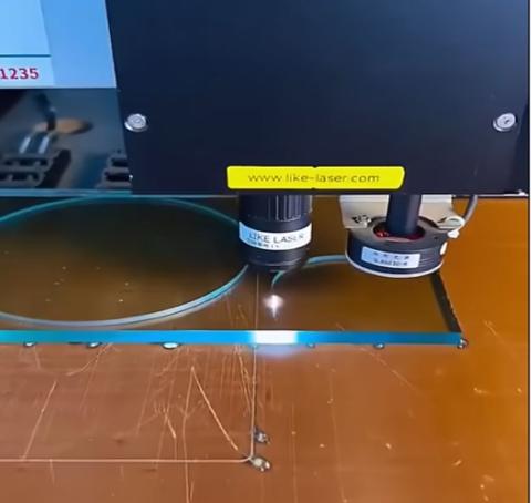Glass Laser Cutting Machine