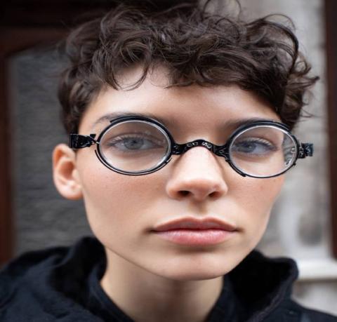 نظارات الفلترة القابلة للتعديل